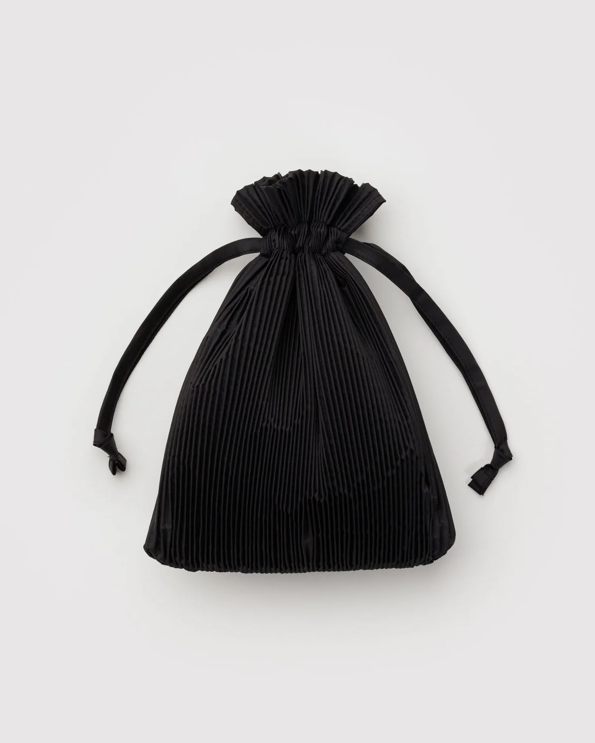 Pleated Baggu- Black - Image 2