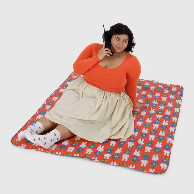 Puffy Picnic Blanket- Flower Miffy