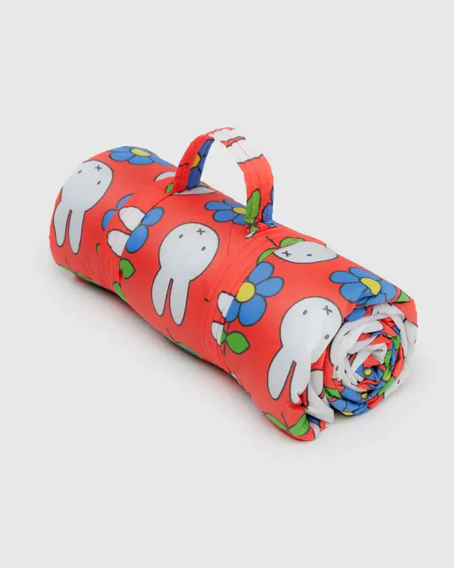 Puffy Picnic Blanket- Flower Miffy - Image 4