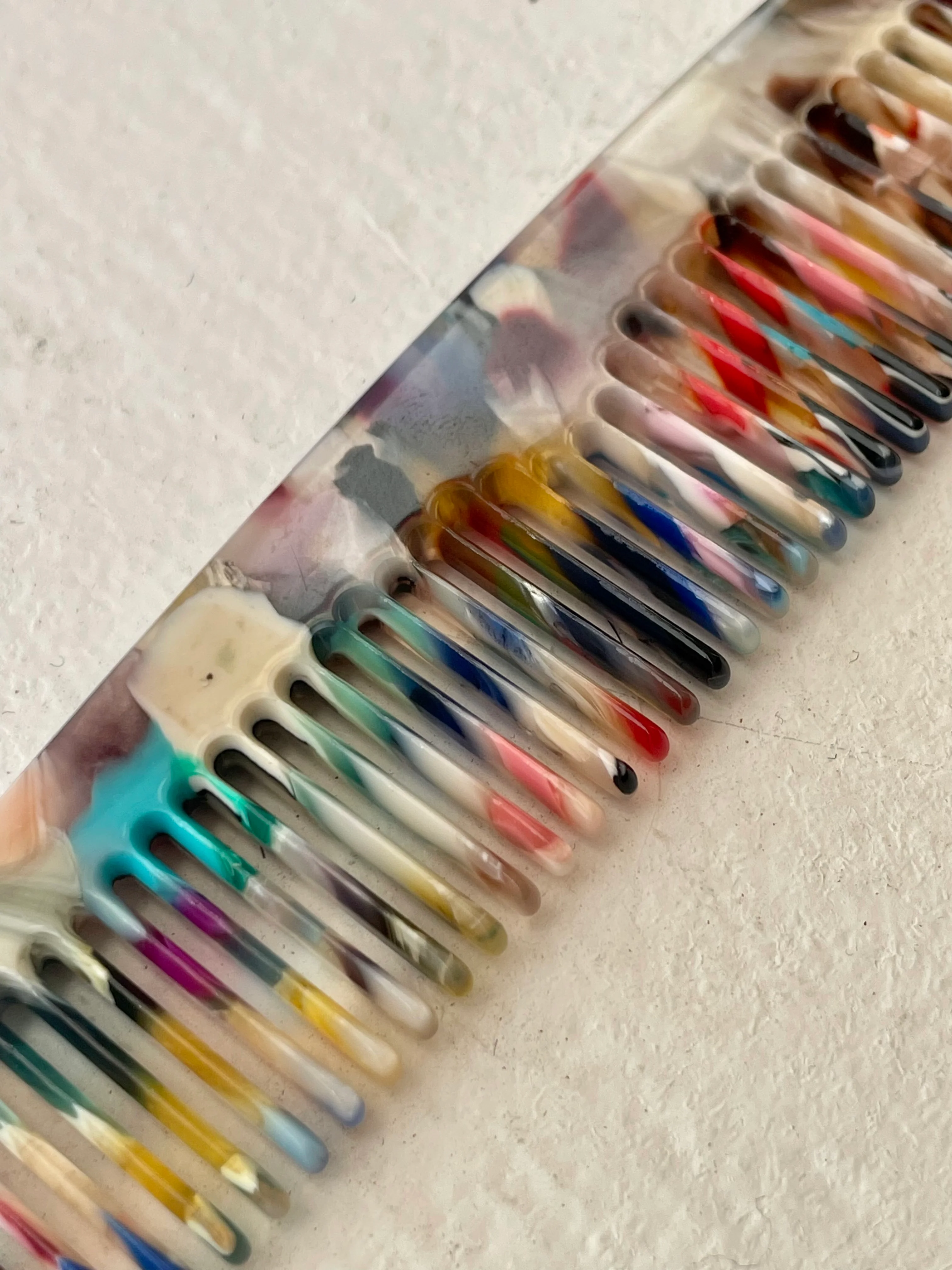 Small Tooth Acetate Comb - Image 2