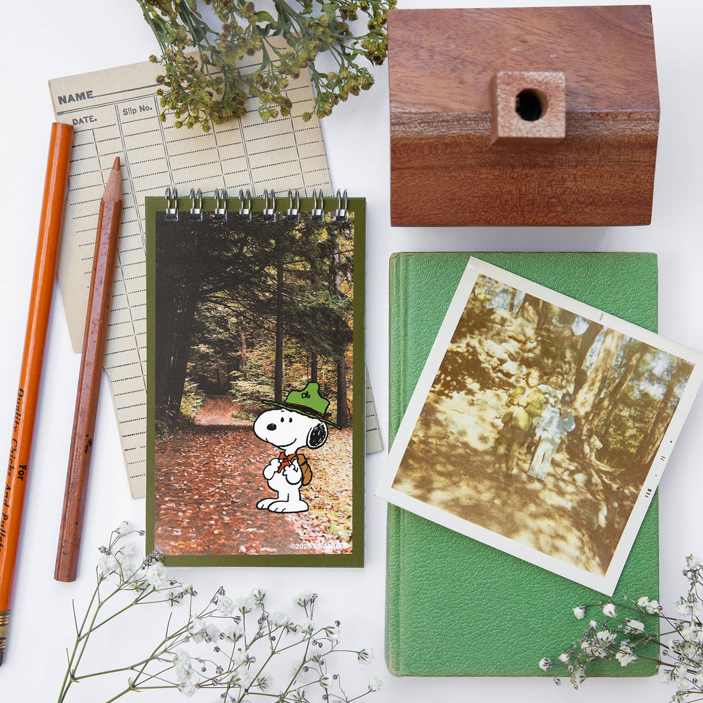 Snoopy Scout Mini Memo Pad - Image 3