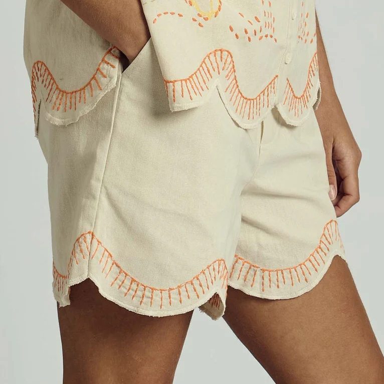 Ulrika Scalloped Shorts