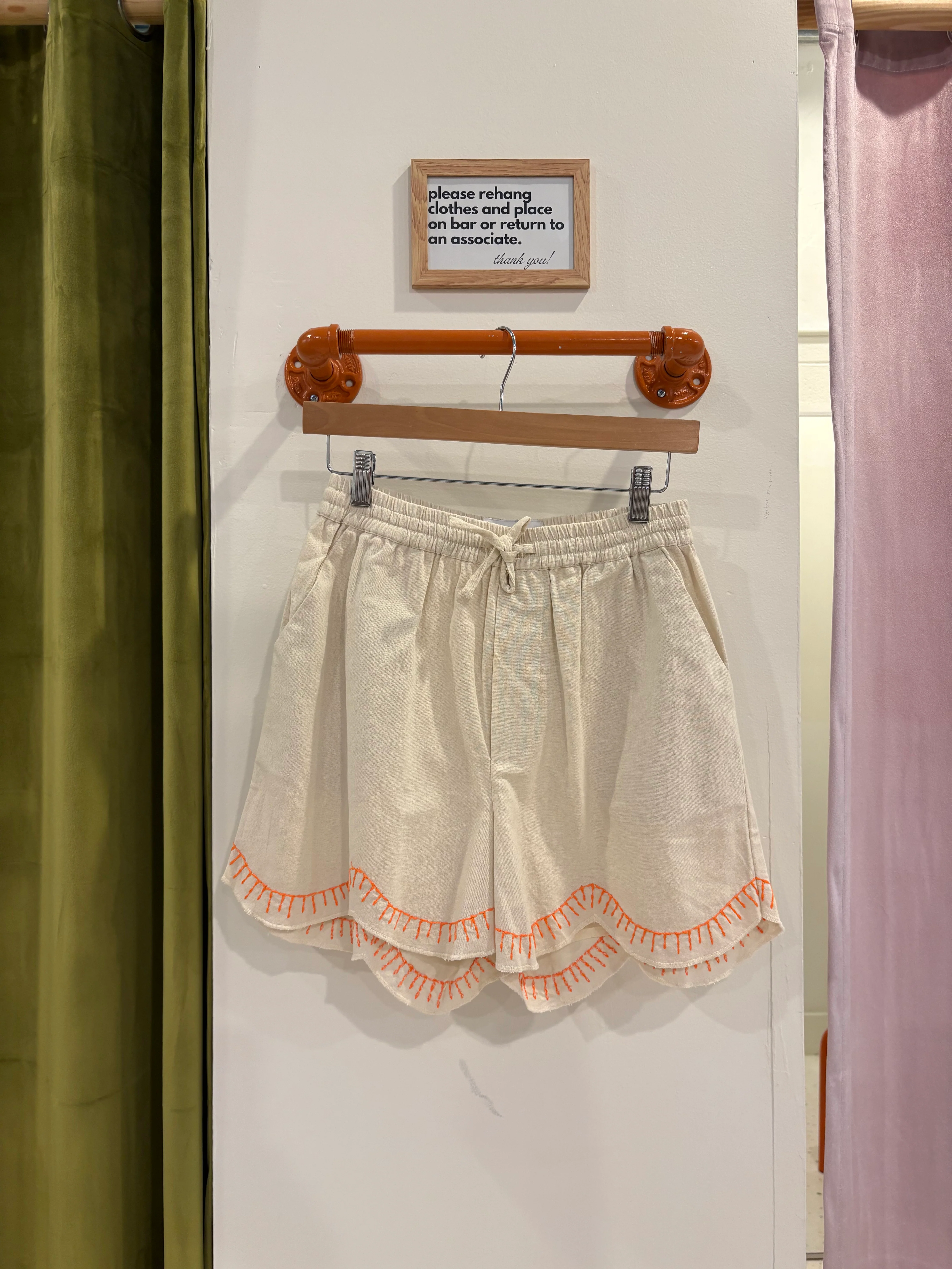 Ulrika Scalloped Shorts - Image 3